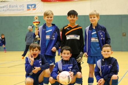 f jugend halle thumb